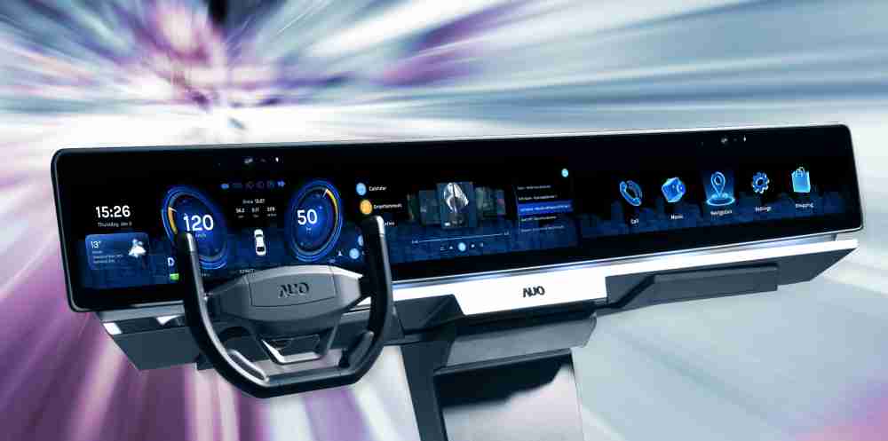 口袋牛店开拓前瞻显示技术创新应用，，结合优异整合设计能力，，，开发智能车载FIDM Plus一体化显示方案，，让驾驶操作与车内娱乐体验再进化